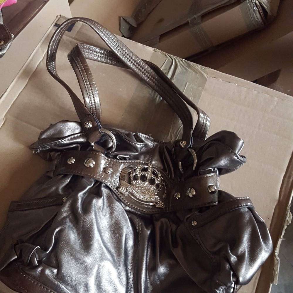 Hand bag